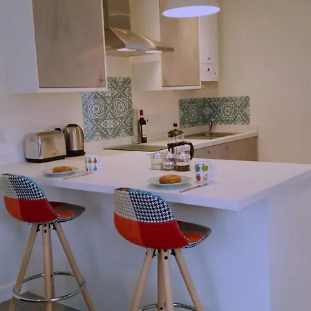 Stones Throw Cornwall Apartment